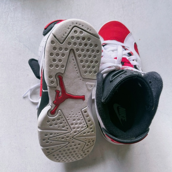 Jordan 6 Retro Carmine US12 - Picture 4 of 8